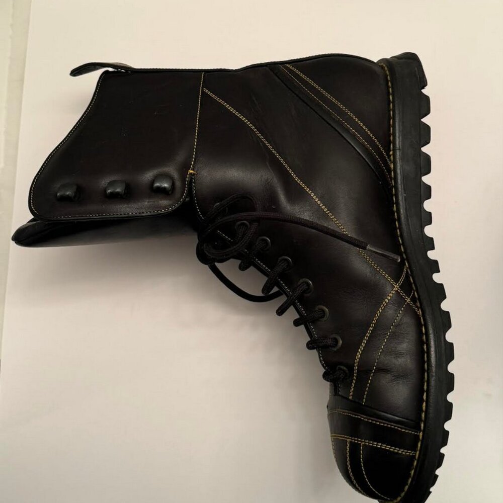 Prada black sports moto leather boots never worn perfect condion amazing boots! - Picture 8 of 14